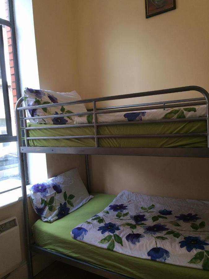 The Apache Hostal *